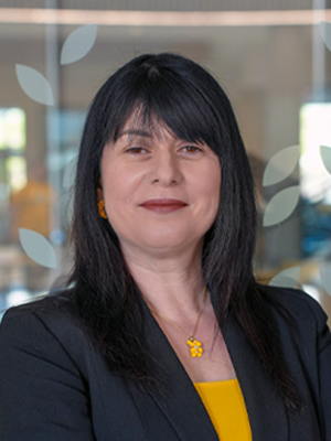 Larisa Genin