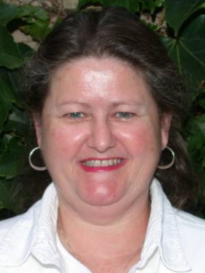 Helen Hundley, Dr.
