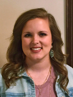 Amanda Vanausdall, Dr.